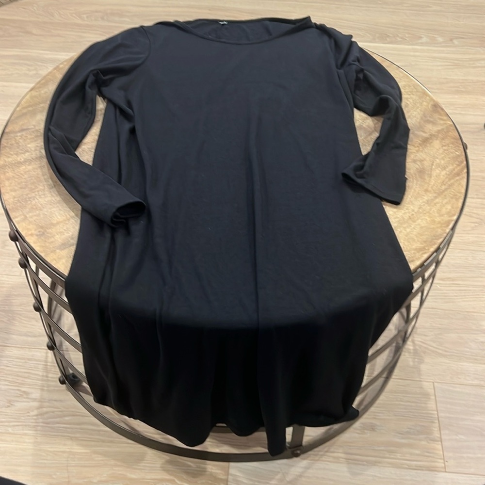 Lightweight black dress
